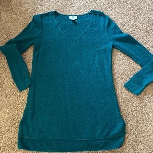 Old Navy V neck sweater